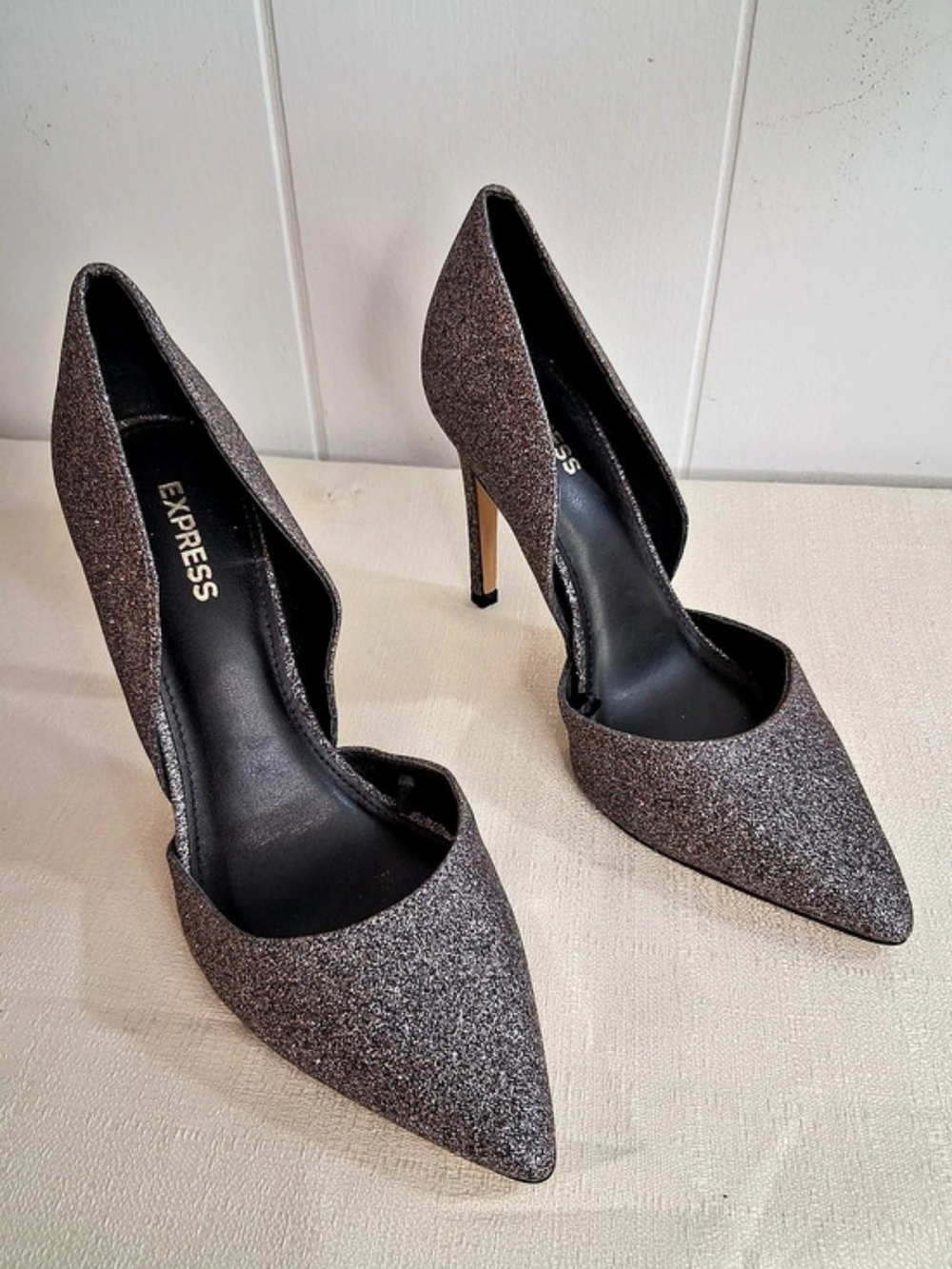 Express Glitter Pointed-Toe Heels Like New